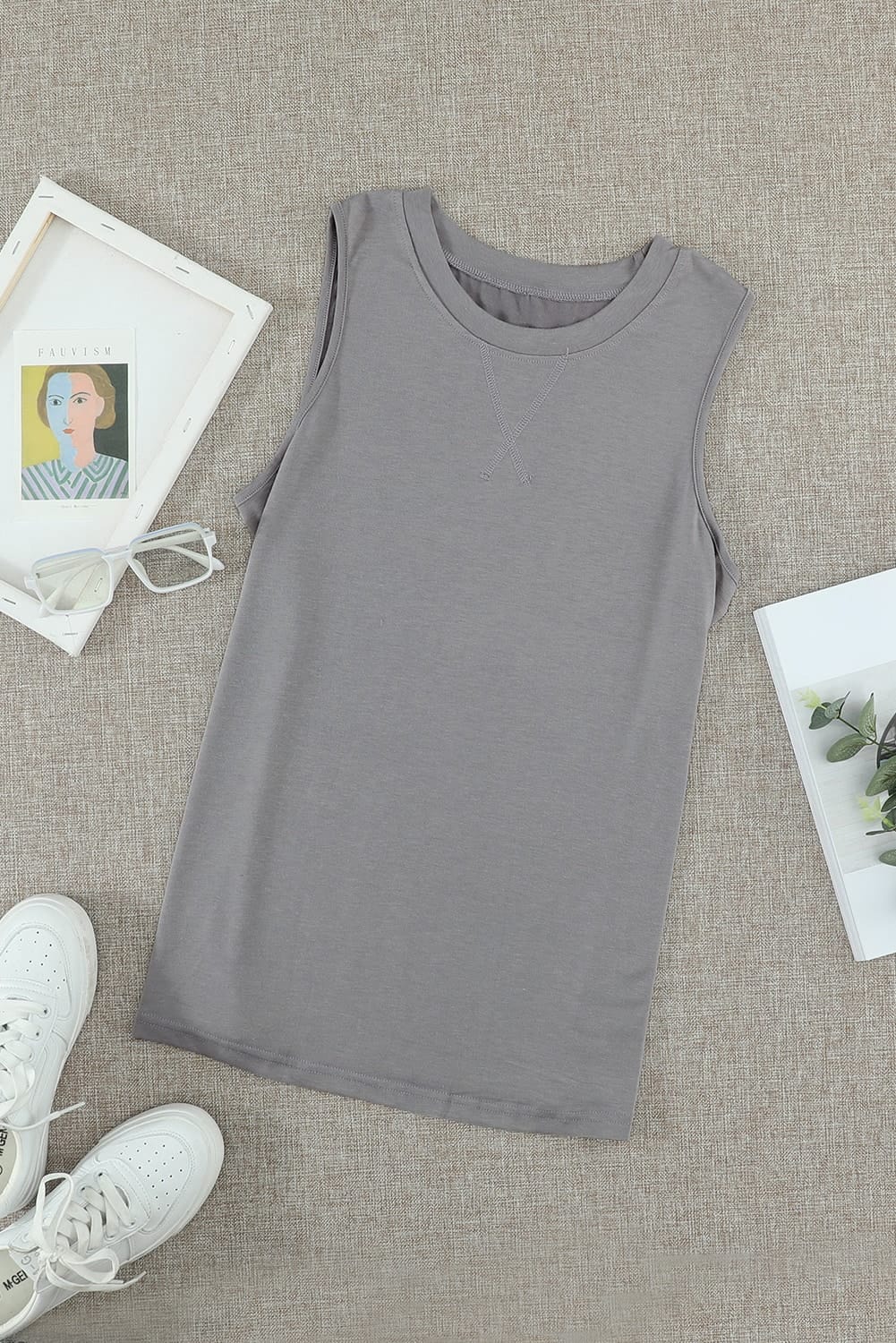 Gray Solid Color Crew Neck Tank $ 9.99 - Evaless