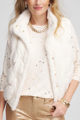 White vest LC853520-P101