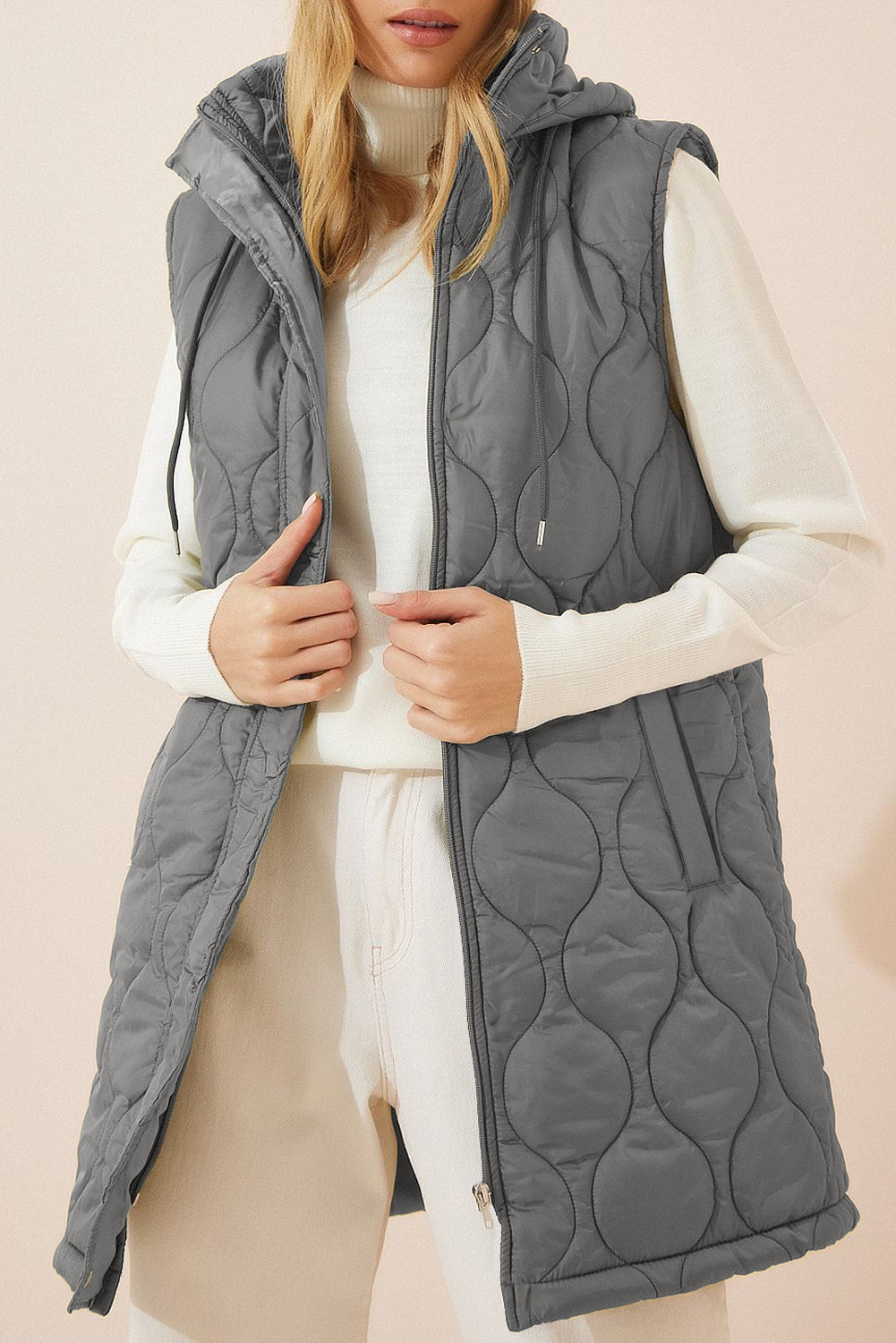 EVALESS Long Puffer Vest Women Sleeveless Hooded Puffer Jacket Lightweight Quilted Jackets Winter Warm Zip Up Coat Outerwear