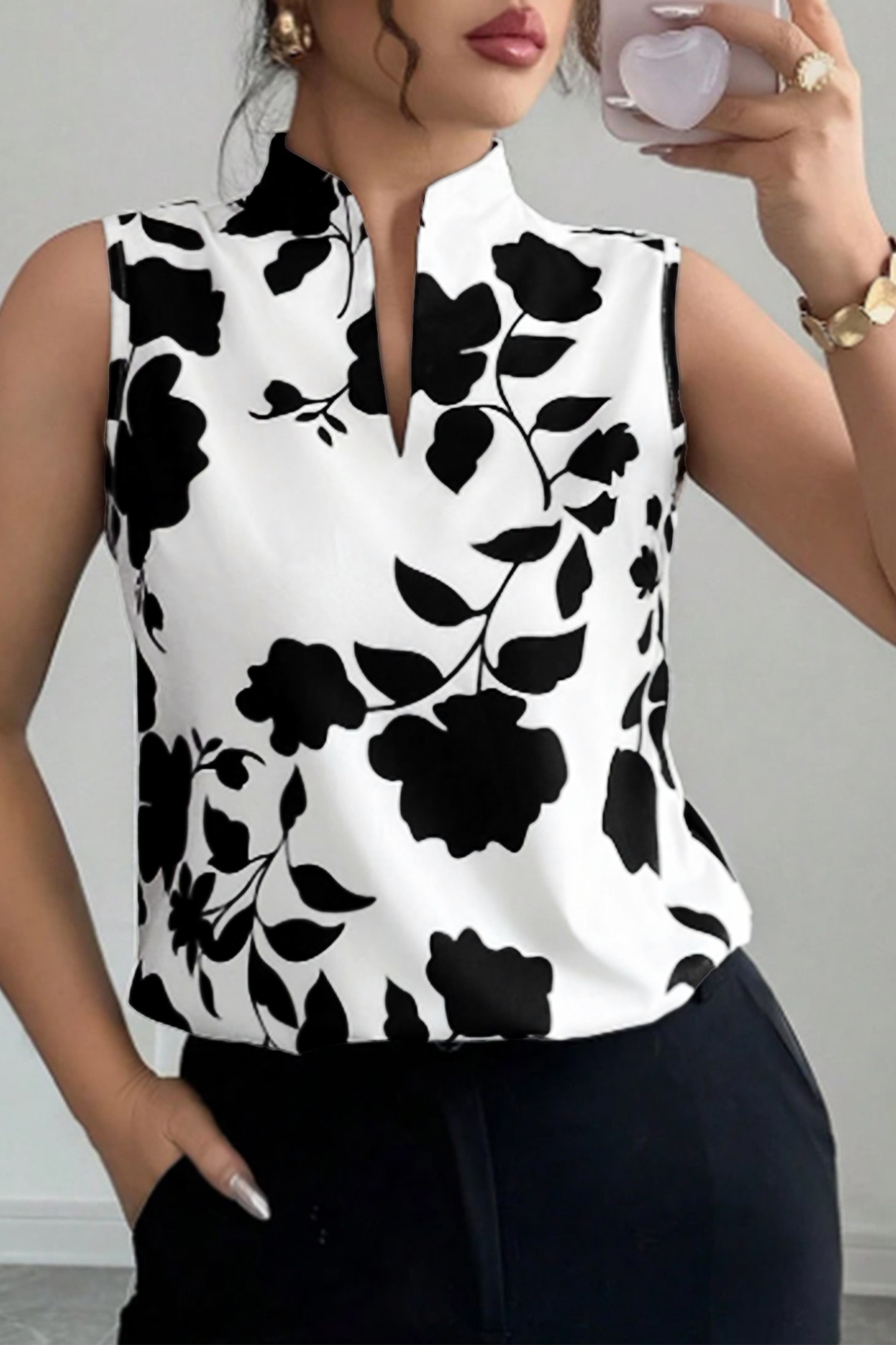 EVALESS Tank Tops for Women 2026 Casual V Neck Sleeveless Summer Tops Floral Print Tank Top Spring Fashion Shirts Blouses